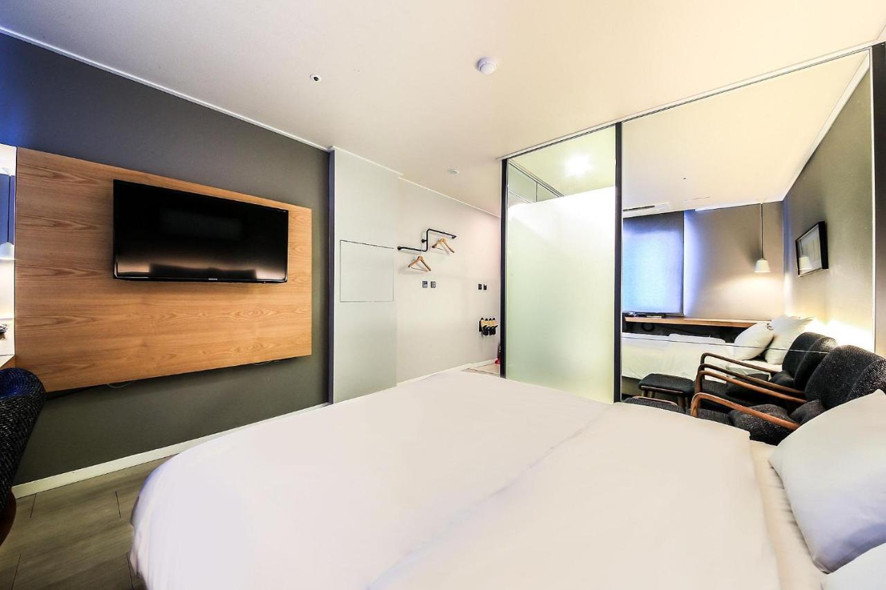 Seoul Business Blvd Hotel Ora Luaran gambar