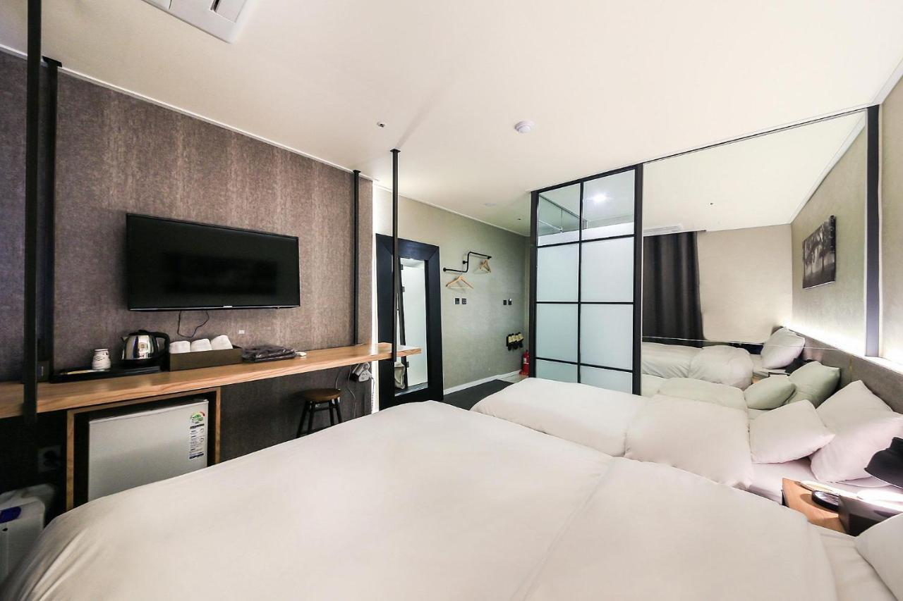 Seoul Business Blvd Hotel Ora Luaran gambar