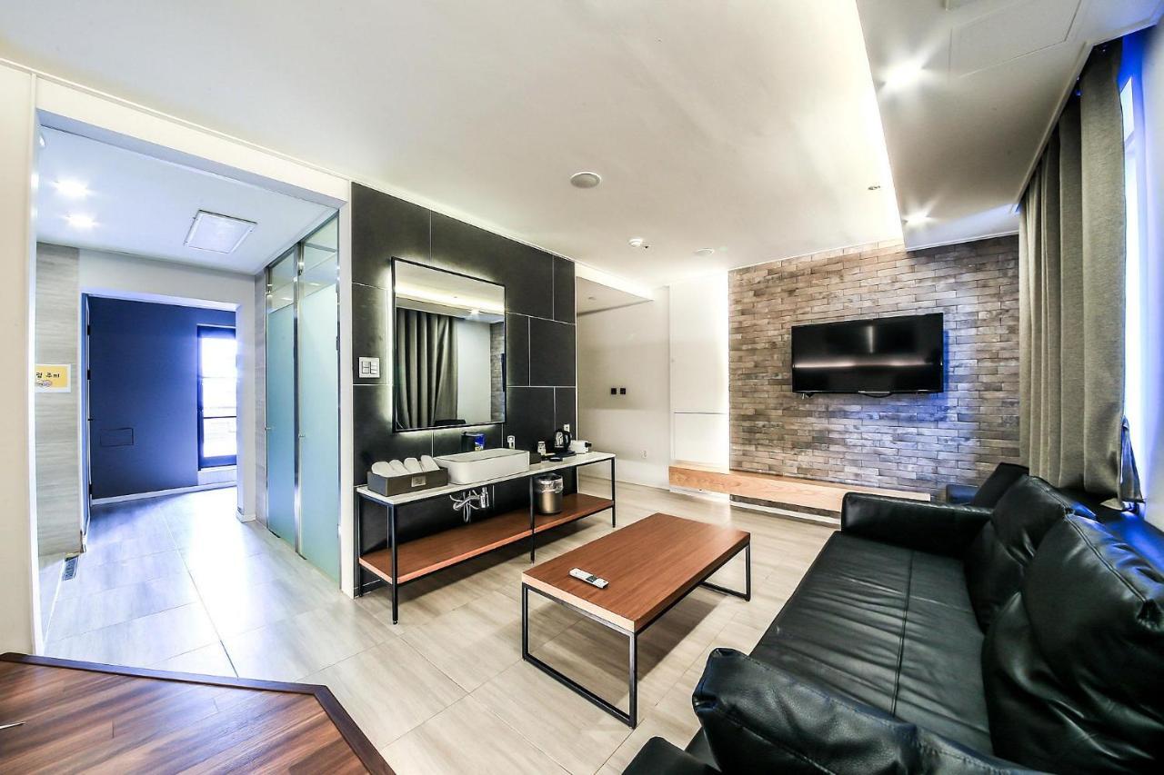 Seoul Business Blvd Hotel Ora Luaran gambar