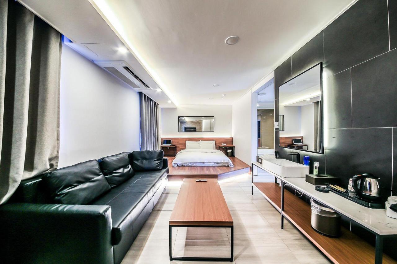 Seoul Business Blvd Hotel Ora Luaran gambar