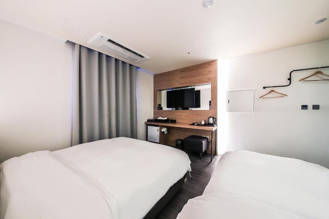Seoul Business Blvd Hotel Ora Luaran gambar