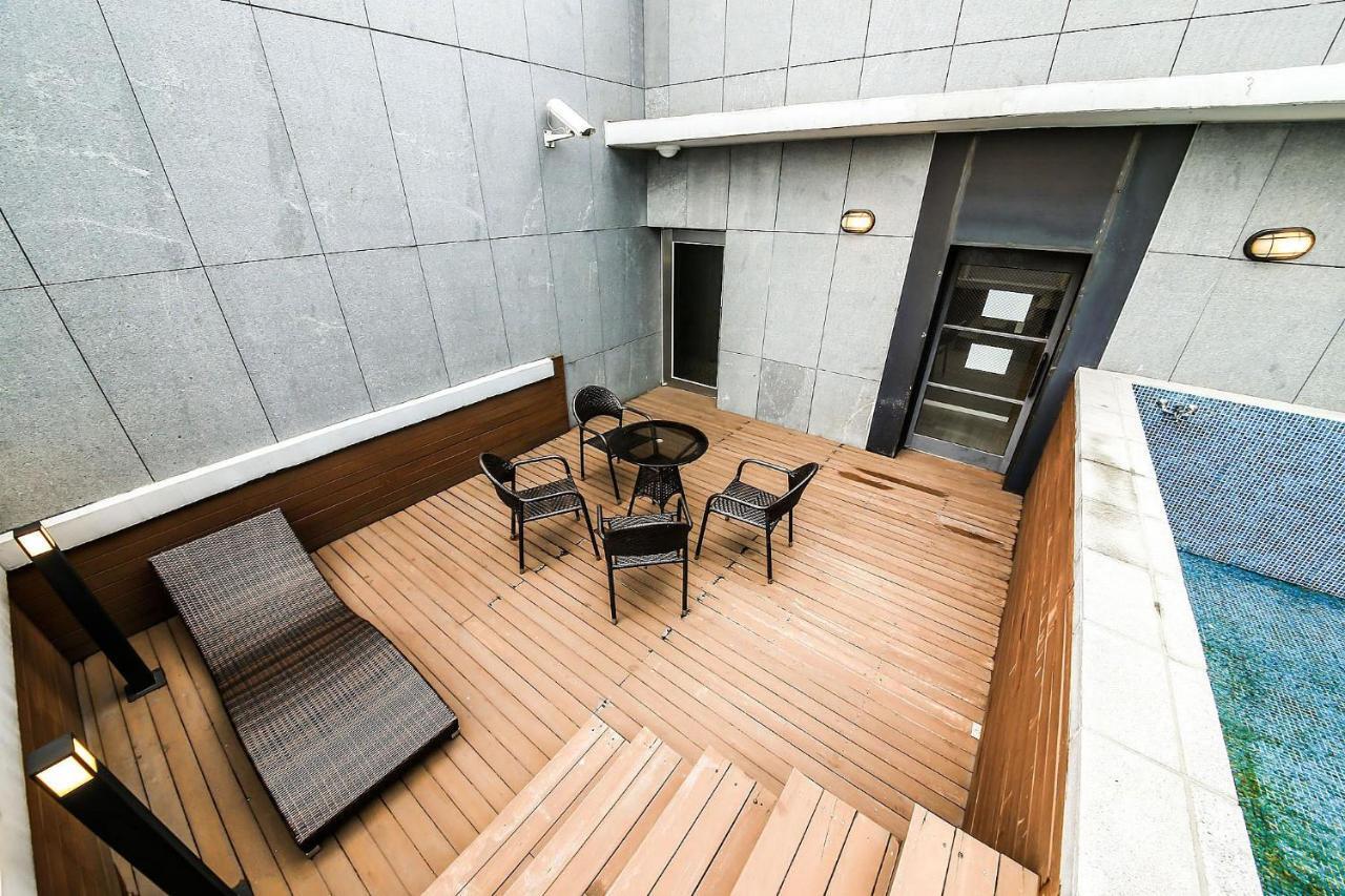 Seoul Business Blvd Hotel Ora Luaran gambar