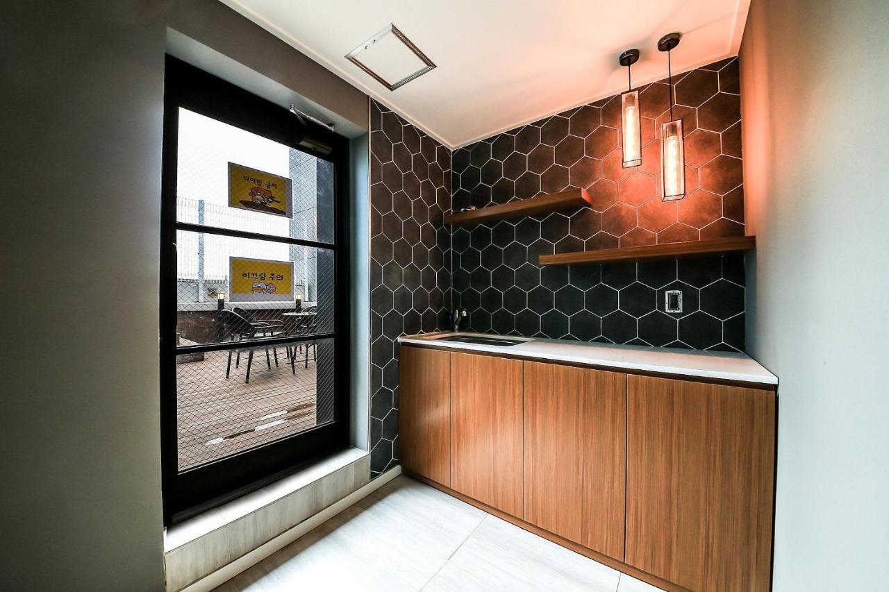Seoul Business Blvd Hotel Ora Luaran gambar