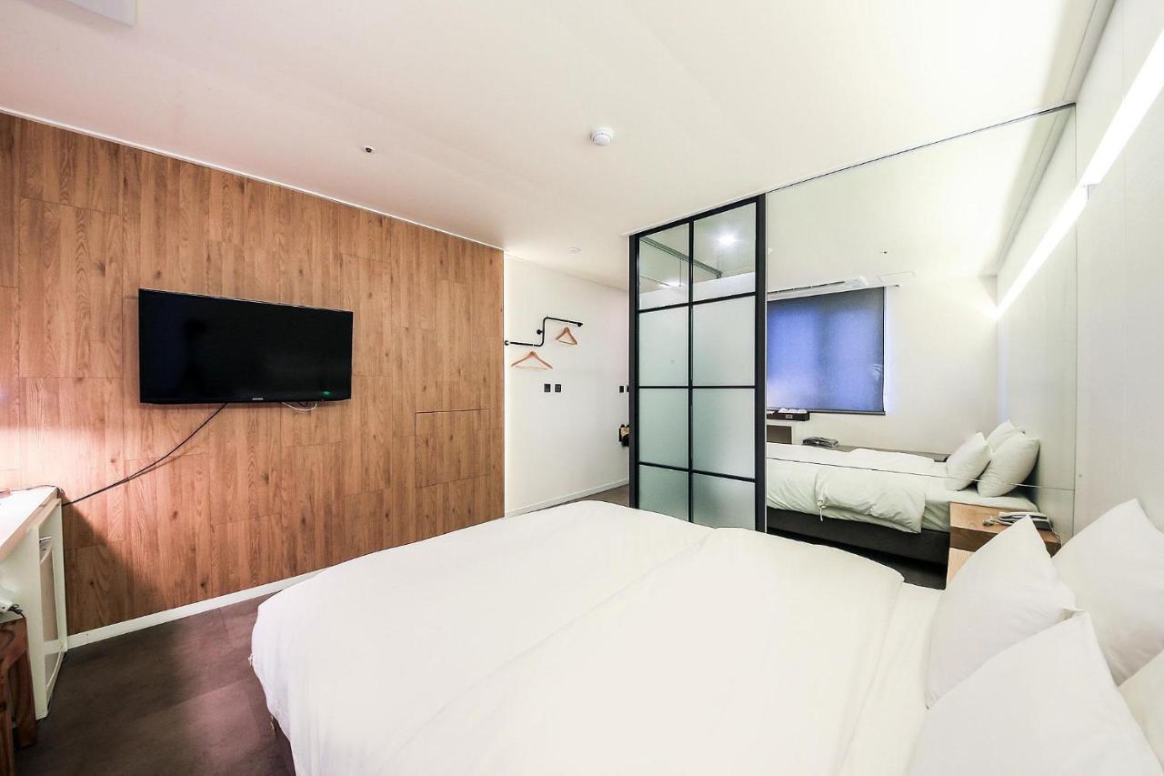 Seoul Business Blvd Hotel Ora Luaran gambar