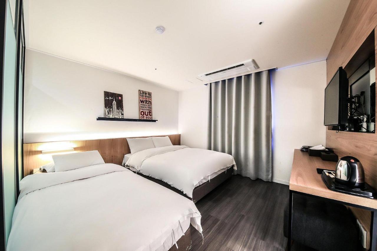 Seoul Business Blvd Hotel Ora Luaran gambar