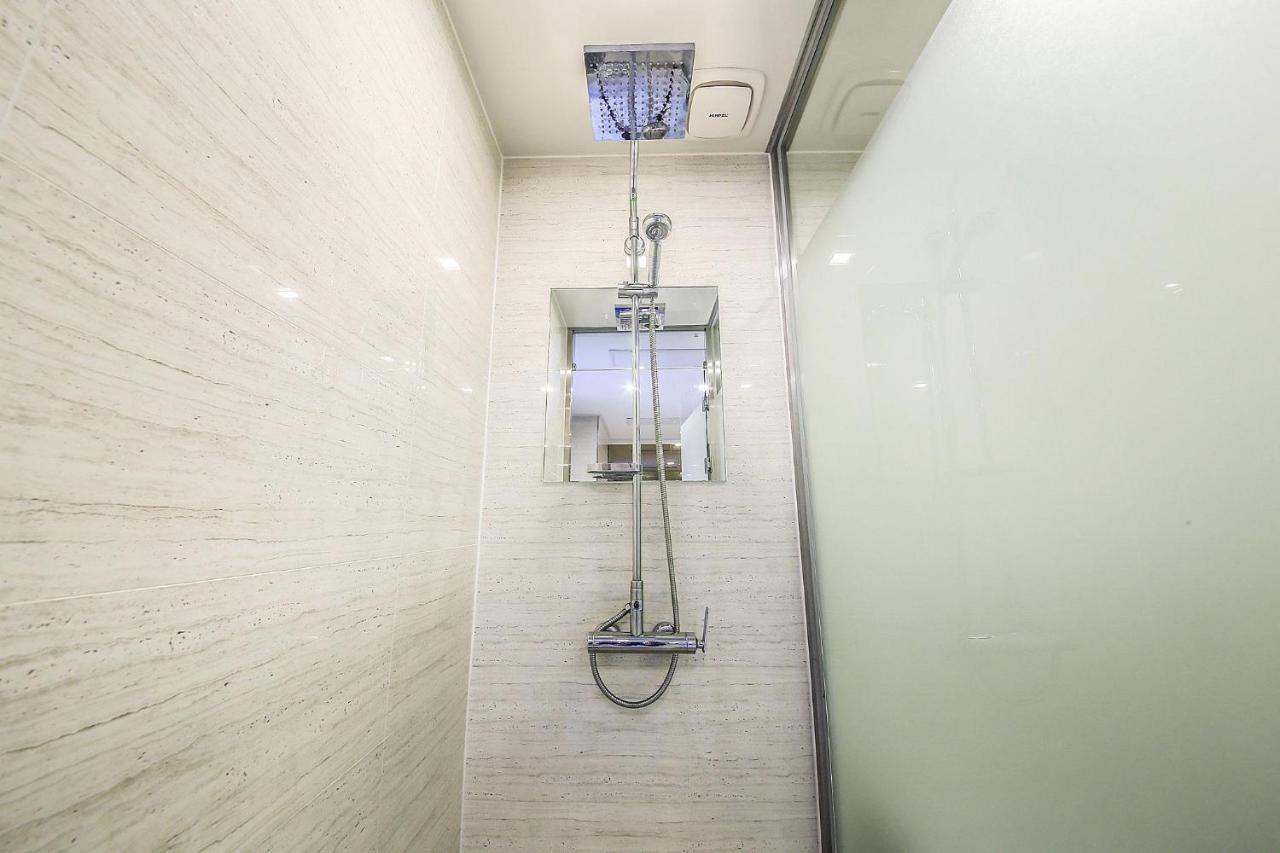 Seoul Business Blvd Hotel Ora Luaran gambar